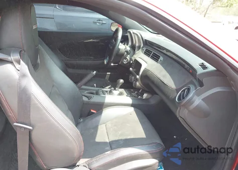 2013 Chevrolet Camaro Zl1 из США, поврежденный, VIN 2G1FZ1EP9D9801512